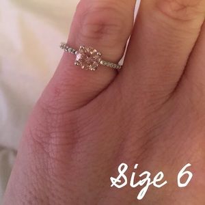 Silvertone Ring - Pink